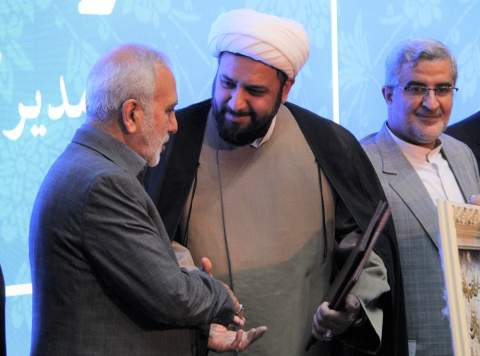 مراسم تکریم و معارفه مدیرکل کمیته امداد امام خمینی(ره) استان قم - 1402/5/29